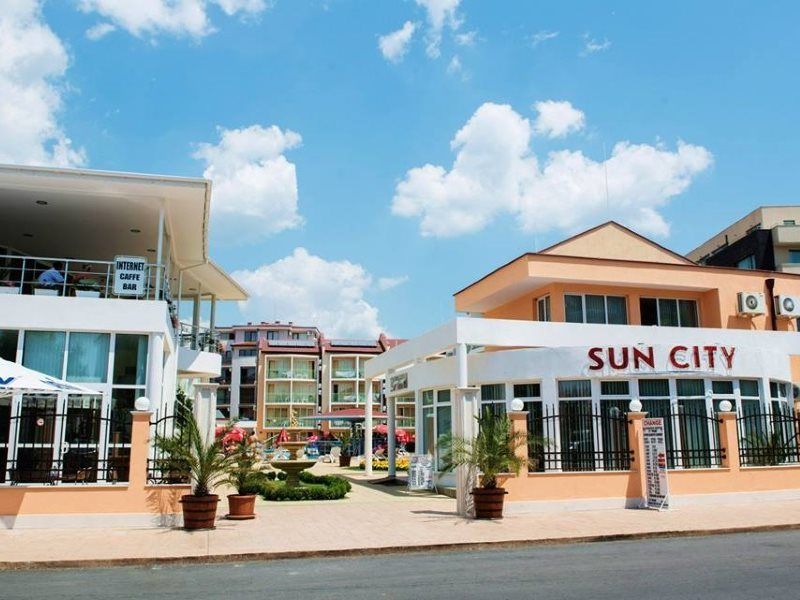 Sun City Hotel Slăntjev Brjag Exteriör bild